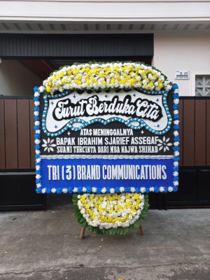 Papan Bunga Duka di Karang Intan